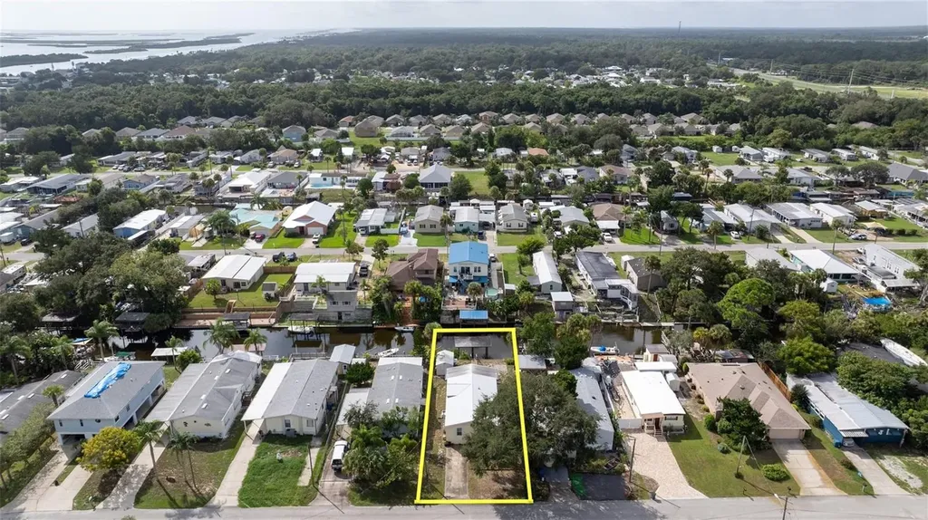 126 Charles Street Edgewater FL 32141