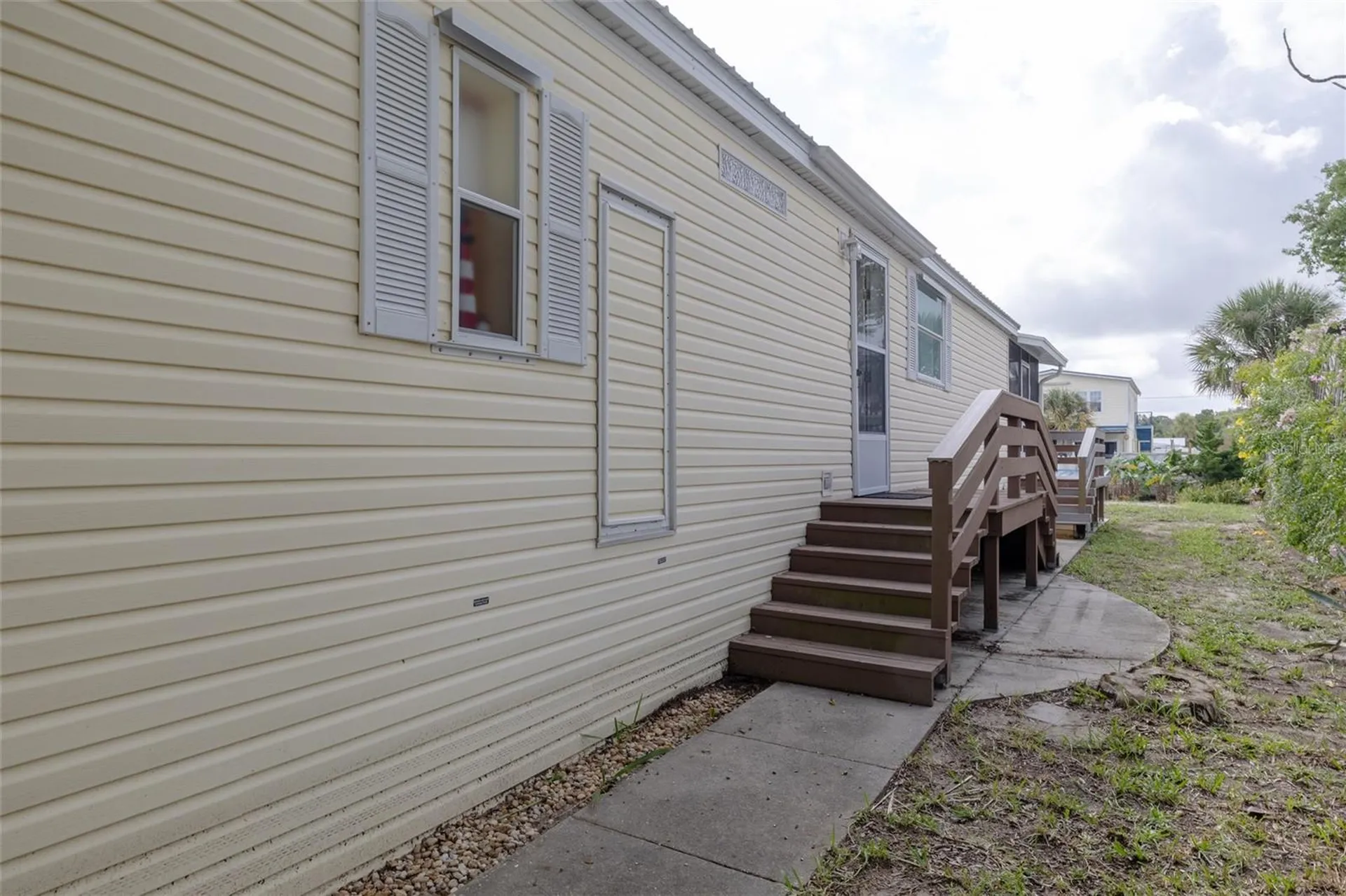 126 Charles Street Edgewater FL 32141