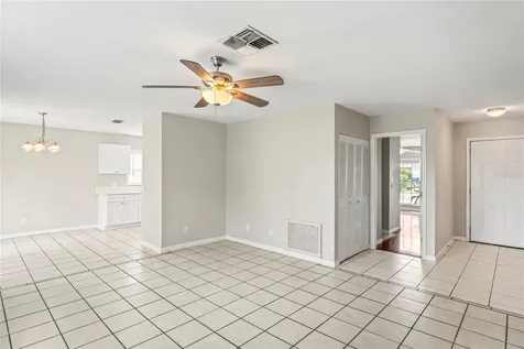 12709 Polly Place Tampa FL 33625