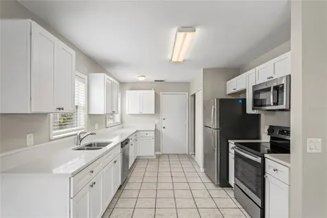 12709 Polly Place Tampa FL 33625