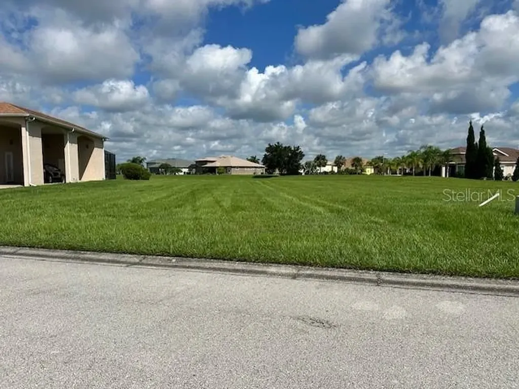 768 Teaberry Trail Polk City FL 33868