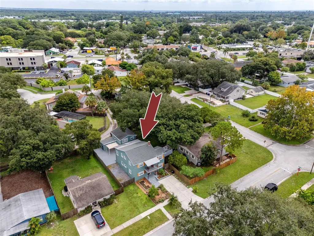 6619 Livingston Avenue N St Petersburg FL 33702