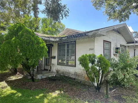 2060 52nd Avenue N St Petersburg FL 33714
