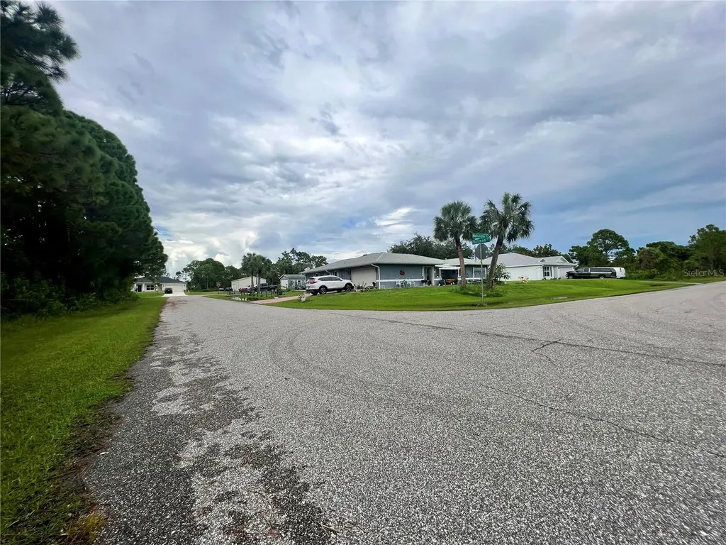 5291 Hoffman Street Port Charlotte FL 33981
