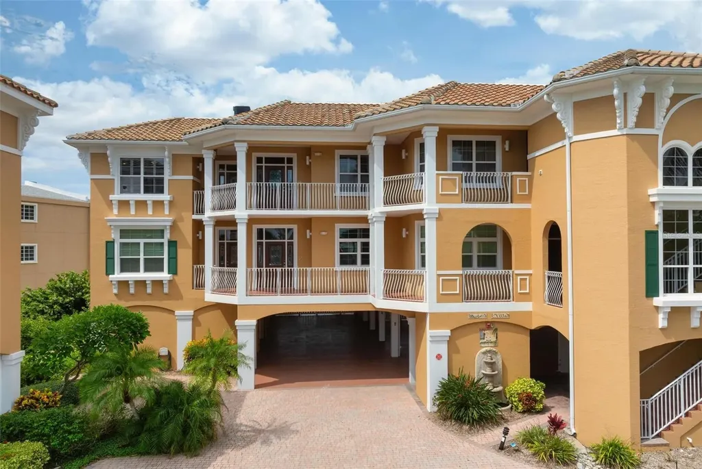 1900 Gulf Drive N Bradenton Beach FL 34217