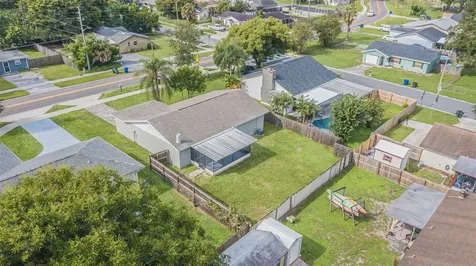 2008 N Crystal Lake Drive Lakeland FL 33801