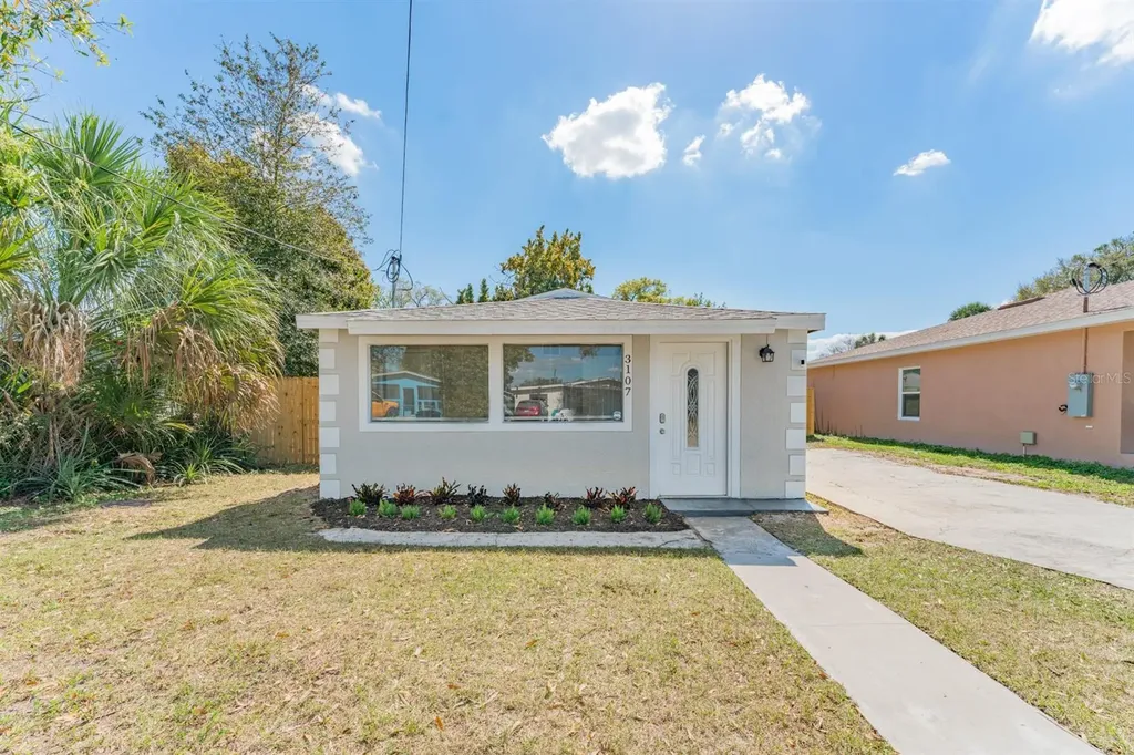 3107 E Shadowlawn Avenue Tampa FL 33610