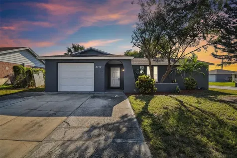 8710 Saint Regis Lane Port Richey FL 34668