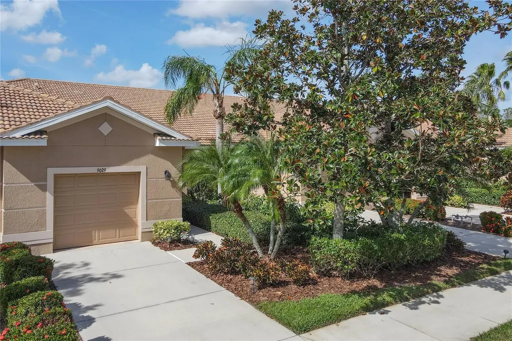 9029 Stone Harbour Loop Bradenton FL 34212