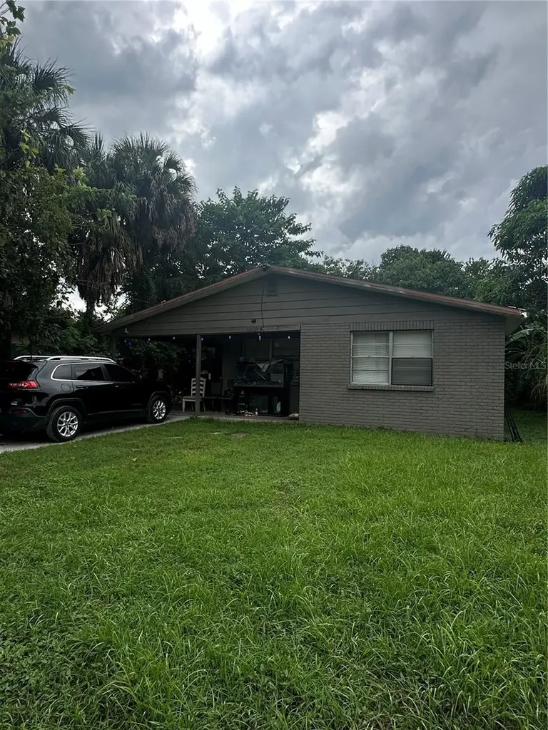 8808 N Mulberry Street Tampa FL 33604