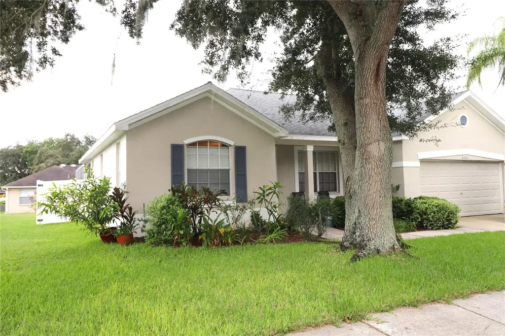 4305 Barret Avenue Plant City FL 33566