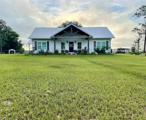 12351 NE 10th Avenue Trenton FL 32693