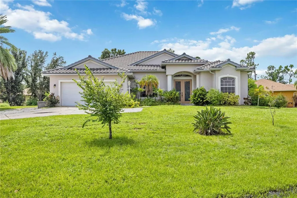 1681 Saracen Lane North Port FL 34286