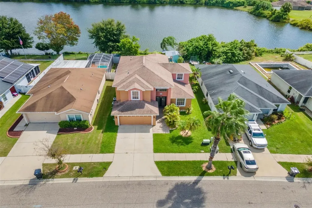 11302 Southwind Lake Drive Gibsonton FL 33534