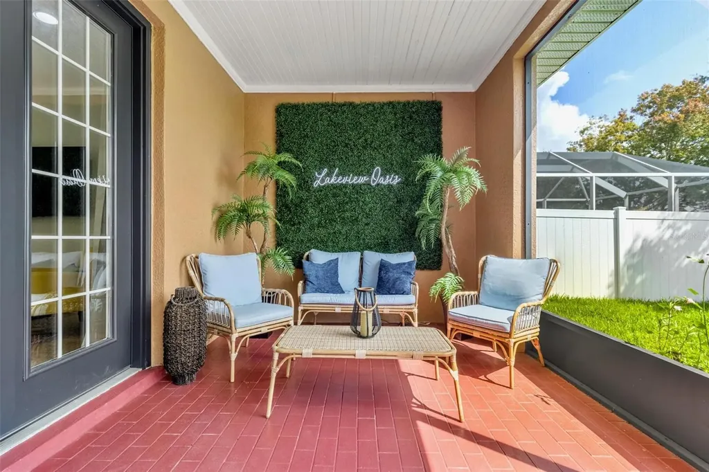 11302 Southwind Lake Drive Gibsonton FL 33534