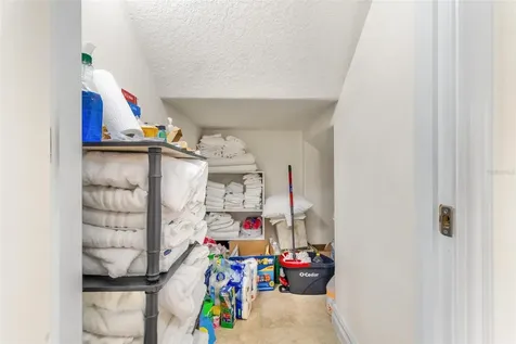 11302 Southwind Lake Drive Gibsonton FL 33534
