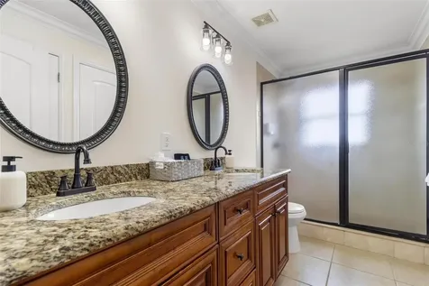 11302 Southwind Lake Drive Gibsonton FL 33534