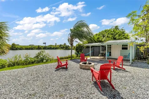 11302 Southwind Lake Drive Gibsonton FL 33534