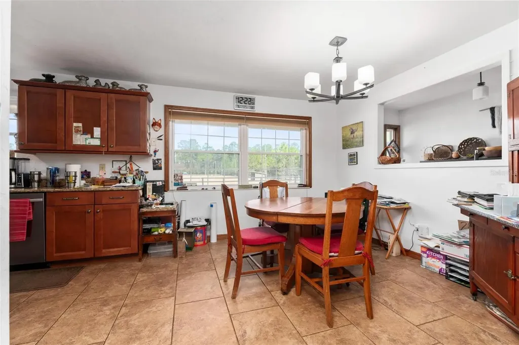 1327 W State Road 40 Pierson FL 32180