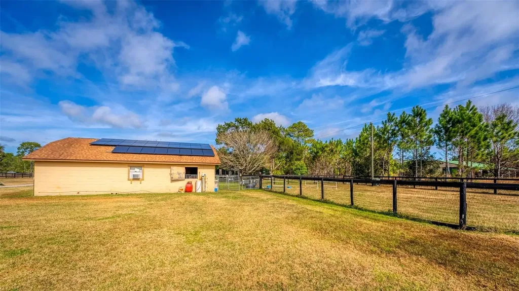 1327 W State Road 40 Pierson FL 32180