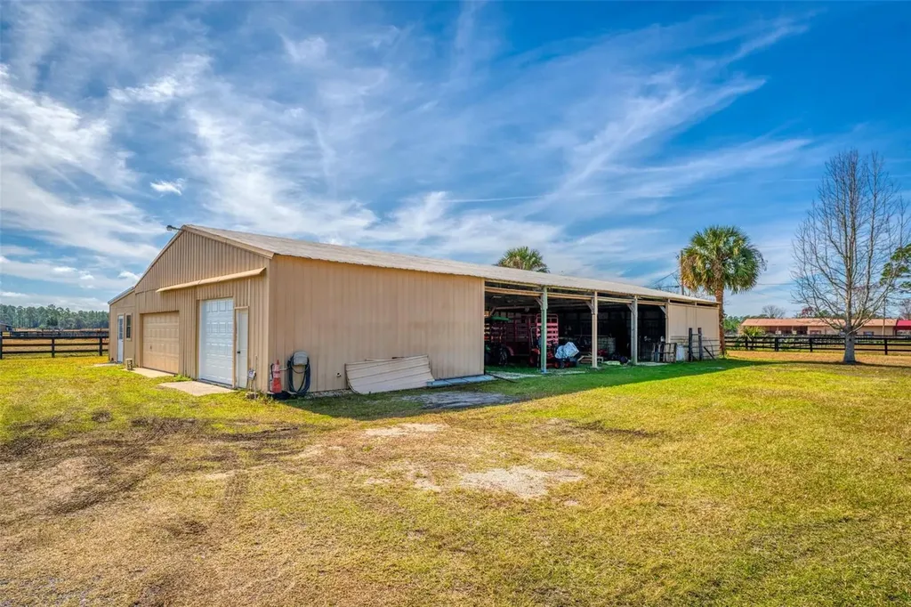 1327 W State Road 40 Pierson FL 32180