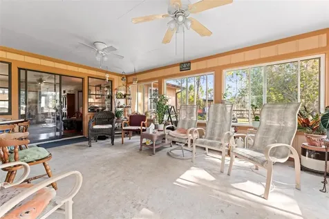 1327 W State Road 40 Pierson FL 32180