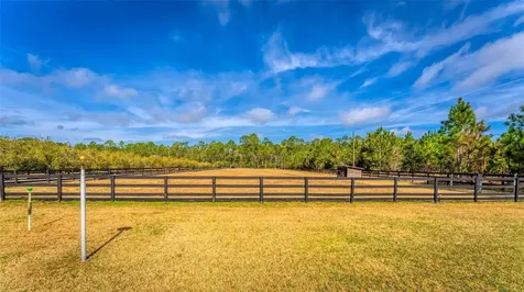 1327 W State Road 40 Pierson FL 32180