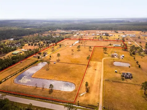 1327 W State Road 40 Pierson FL 32180
