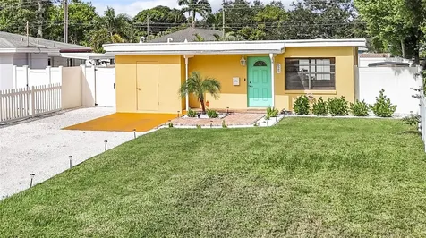 625 Gray Street S St Petersburg FL 33707