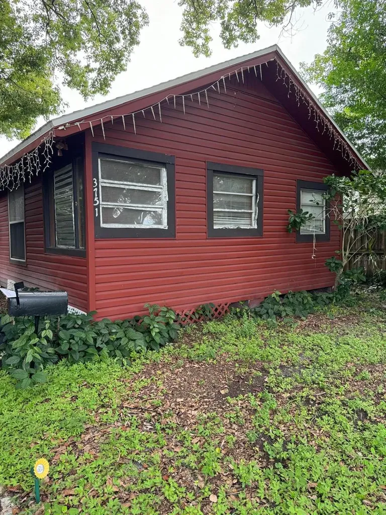 3751 4th Avenue N St Petersburg FL 33713