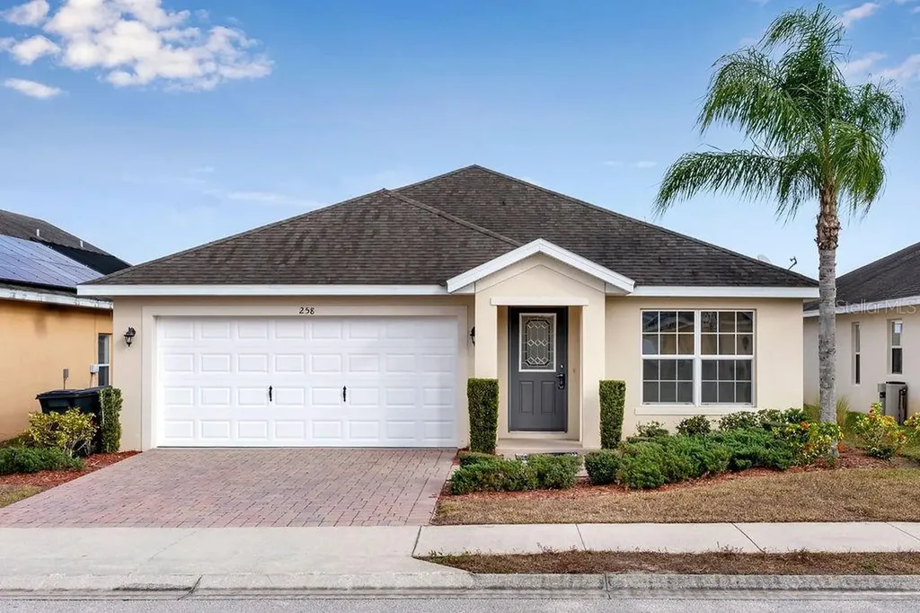 258 Vizcay Way Davenport FL 33837