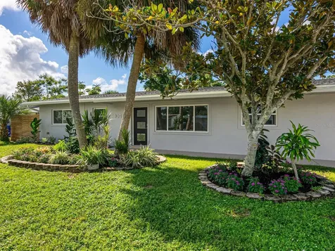 104 Alba Street E Venice FL 34285