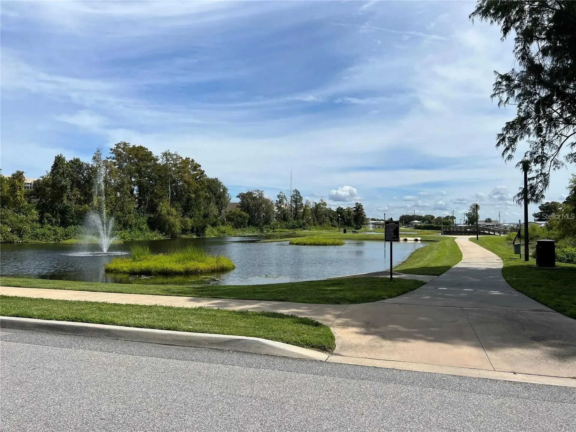 W Ruby Street Tavares FL 32778