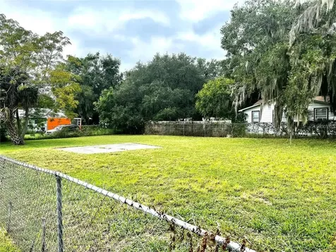 W Ruby Street Tavares FL 32778