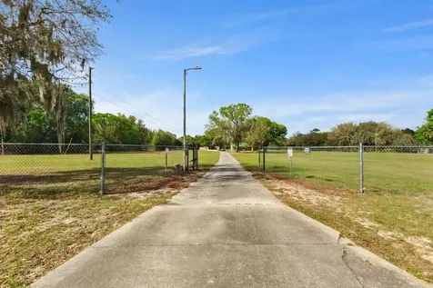 5008 Fairmont Road Lake Wales FL 33898