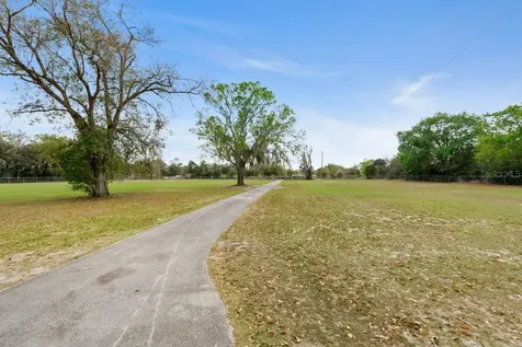 5008 Fairmont Road Lake Wales FL 33898