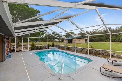 5008 Fairmont Road Lake Wales FL 33898