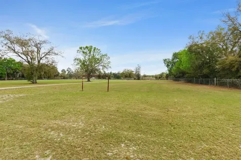 5008 Fairmont Road Lake Wales FL 33898