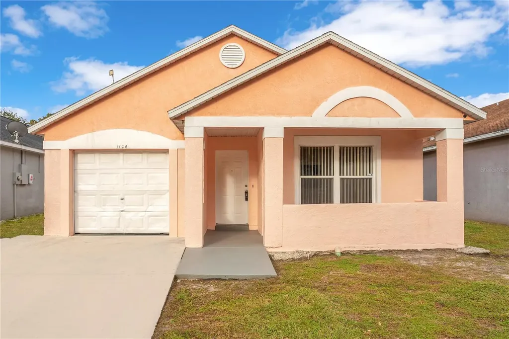 1126 Fremont Park Avenue Orlando FL 32808