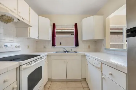 1126 Fremont Park Avenue Orlando FL 32808