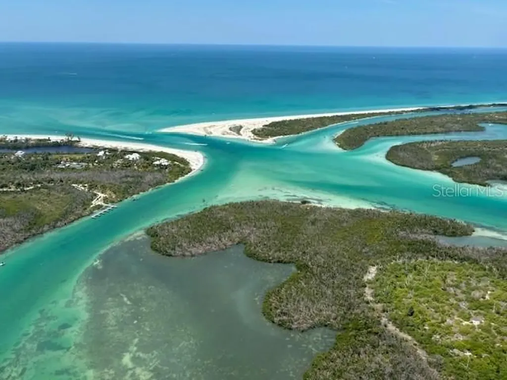 26 Brig Circle N Placida FL 33946