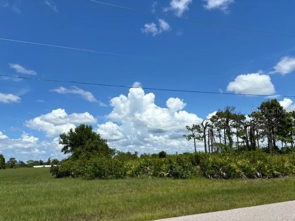 26 Brig Circle N Placida FL 33946