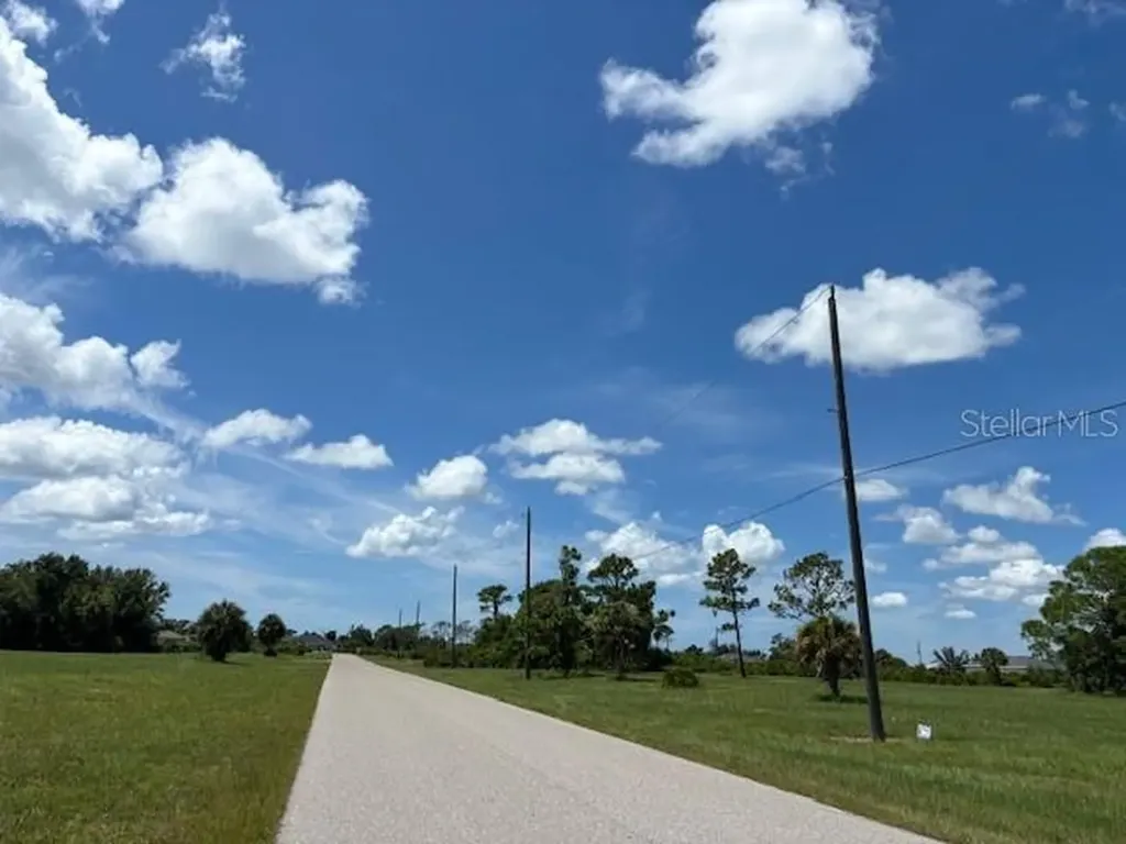 26 Brig Circle N Placida FL 33946