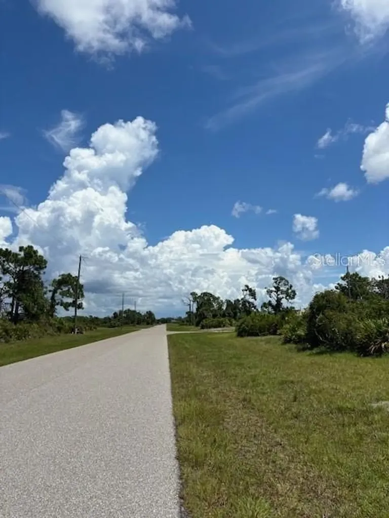 26 Brig Circle N Placida FL 33946