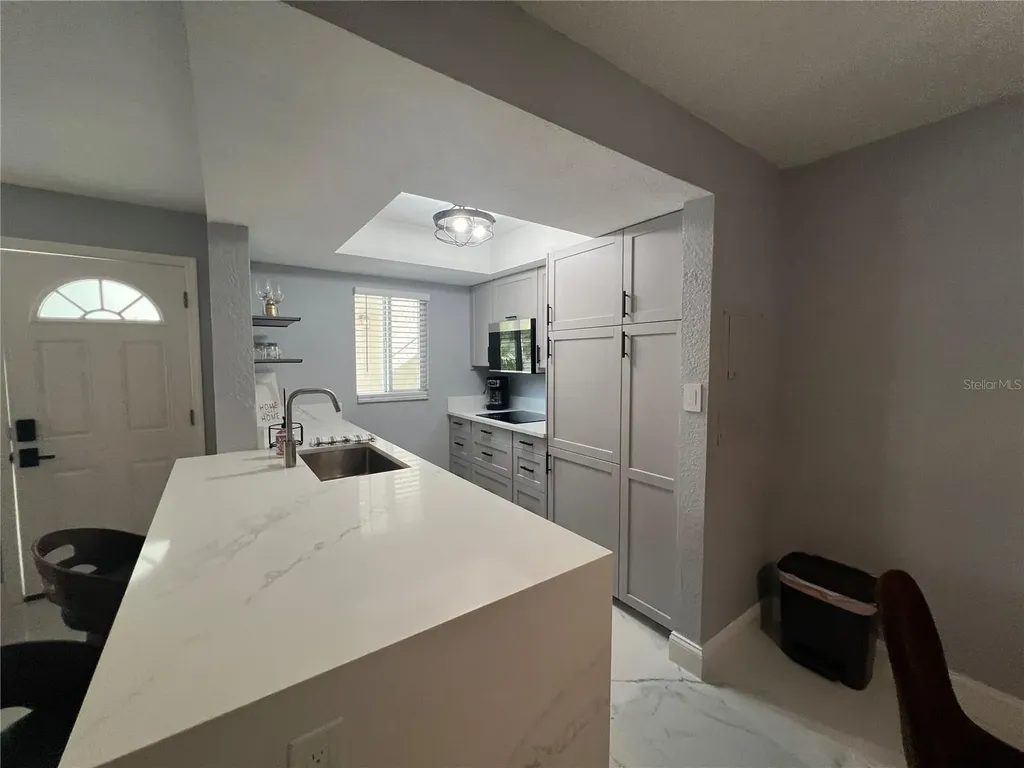 2704 2nd Street Indian Rocks Beach FL 33785