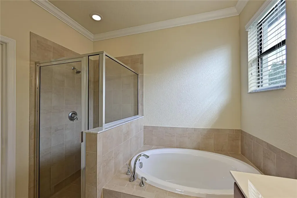 7114 Quiet Creek Drive Bradenton FL 34212