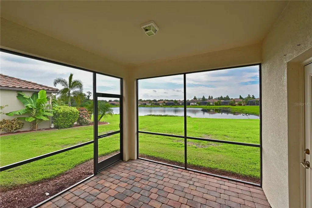 7114 Quiet Creek Drive Bradenton FL 34212