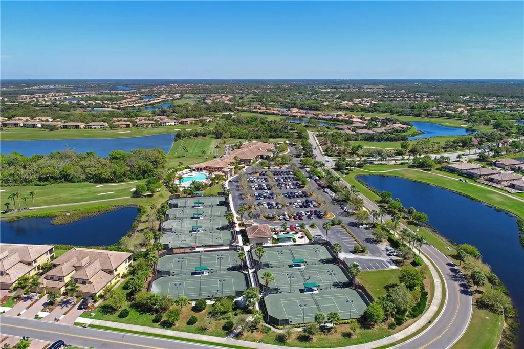 7114 Quiet Creek Drive Bradenton FL 34212