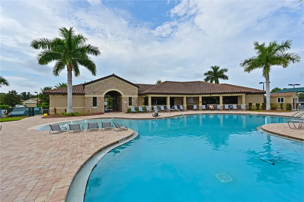 7114 Quiet Creek Drive Bradenton FL 34212