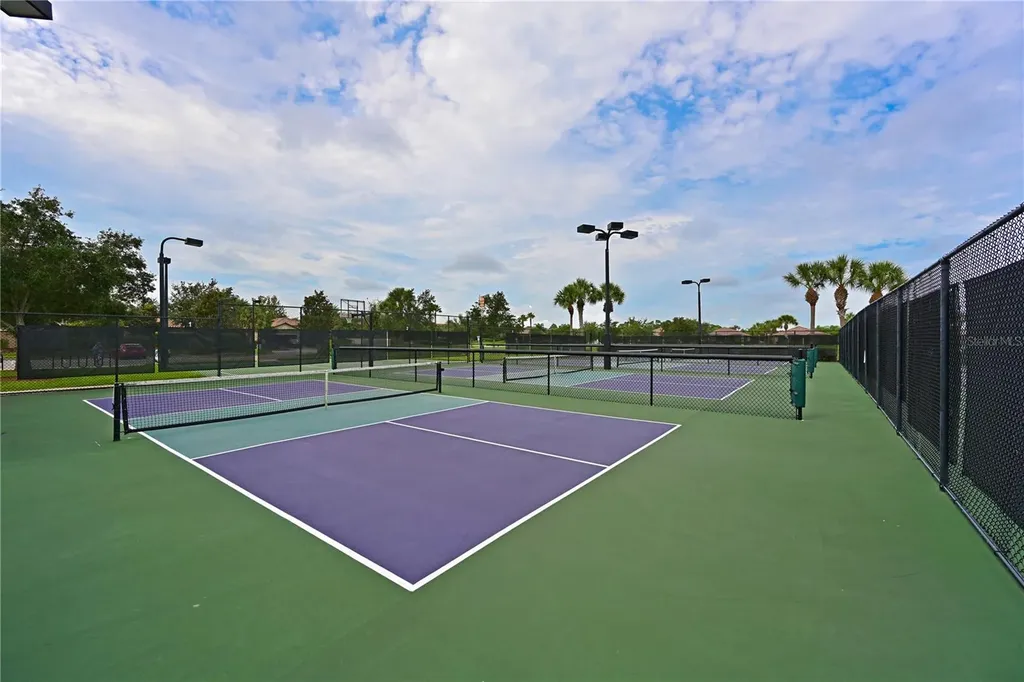 7114 Quiet Creek Drive Bradenton FL 34212